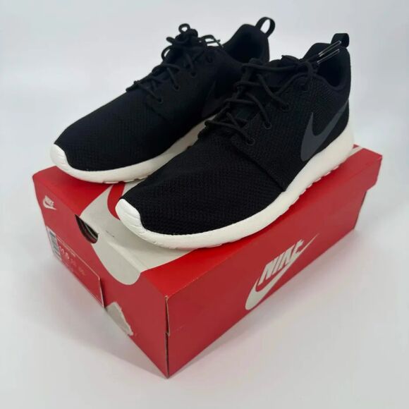 Nike Roshe Run One Black Sail Sneakers Size 11.5 511881-010 2015